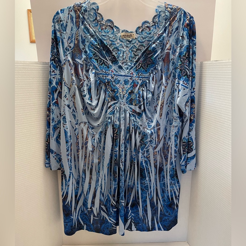 One World Comfy, Flowing Top - Size 1X